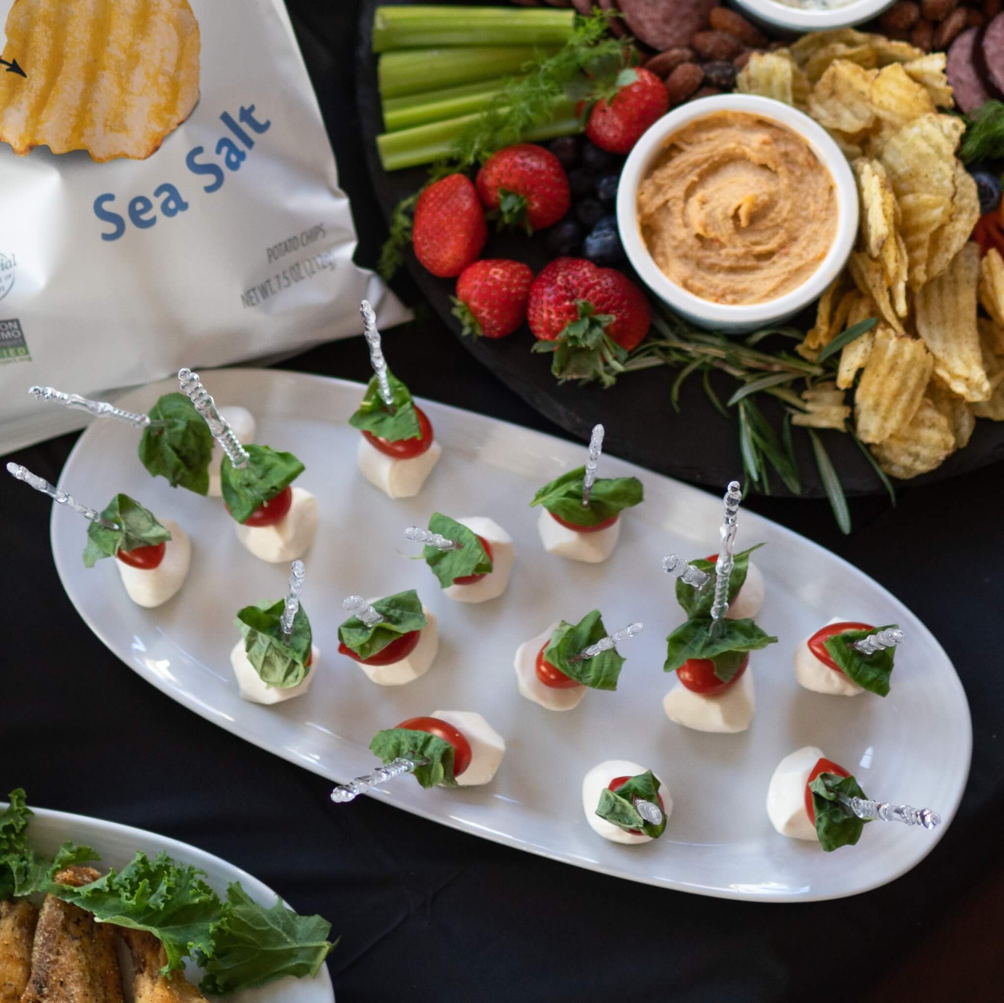 Super bowl appetizers, super bowl finger food ideas, best snacks for super bowl party, super bowl food ideas best appetizers, party food appetizers, super bowl foods and appetizers, super bowl recipes, super bowl party ideas, game day food